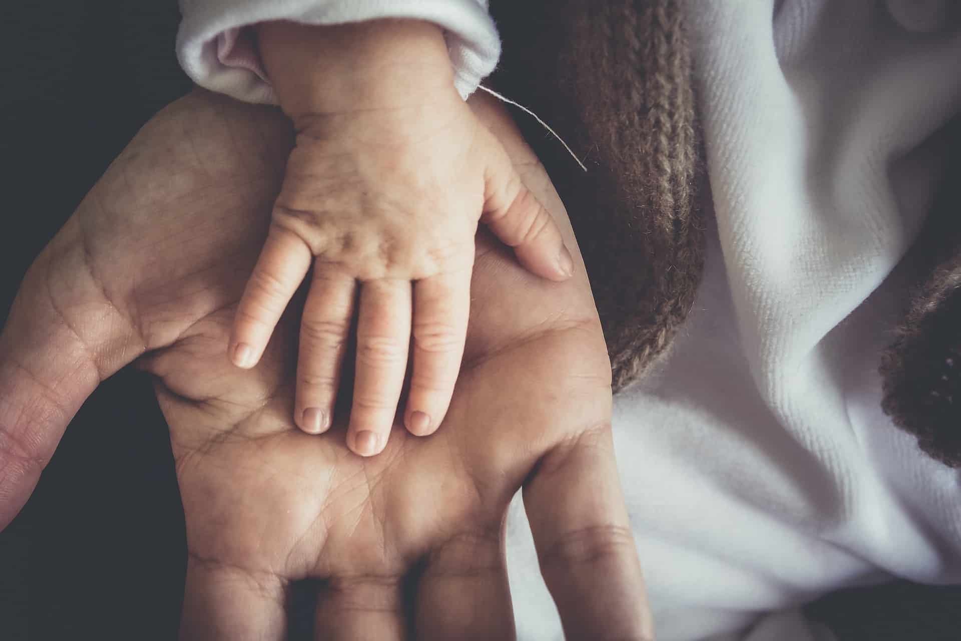 “Vätern Bleibt Keine Zeit Zum Trauern”; Artikel Im Tages-Anzeiger Zum Thema Vaterschaftsurlaub Nach Frühem Kindsverlust