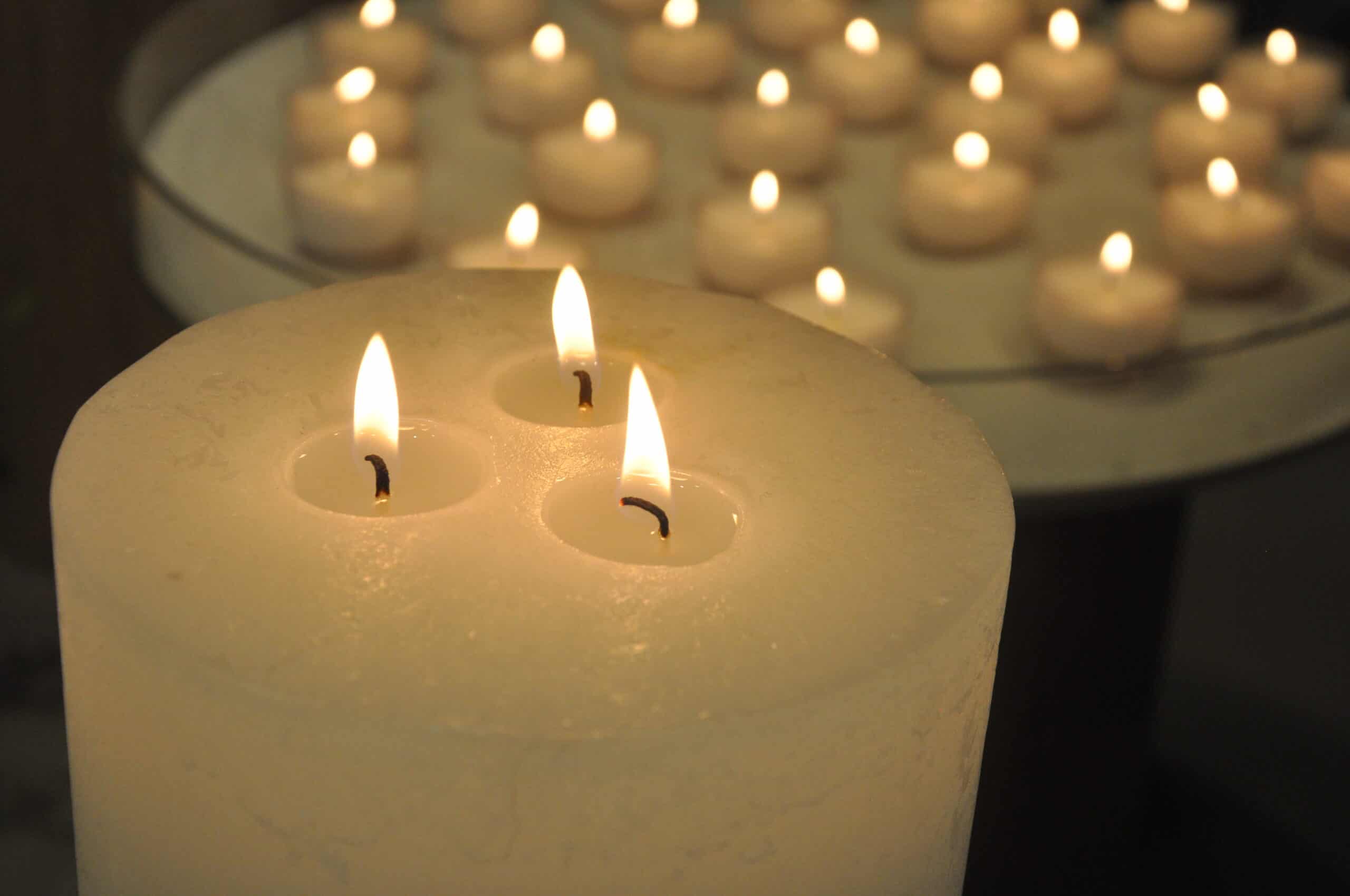 Worldwide Candle Lighting – Weltweite Lichterwelle In Gedenken An Verstorbene Kinder